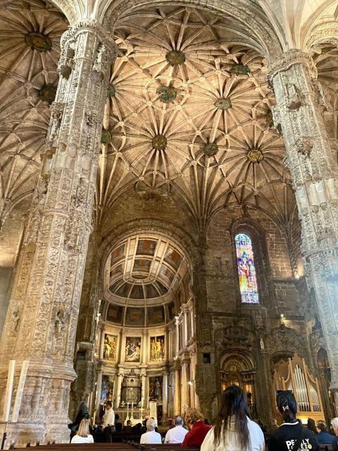 Lisbon : Private Tour With a Local Guide - Additional Information