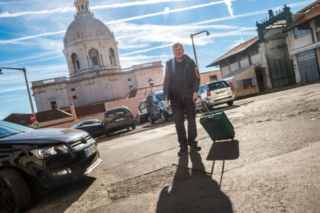 Lisbon: Private Transfer Between Airport and City Center - Important Information and Additional Fees