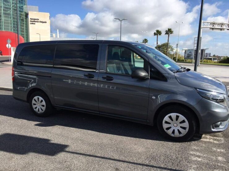 Lisbon: Private Transfer Between the Airport & Sesimbra Area - Activity Details