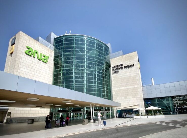 Lisbon: Private Transfer To/From Lisbon Airport - Activity Duration and Availability