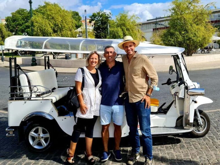Lisbon: Private Tuk Tuk Tour with Professional Guide - What Makes the Experience Special?