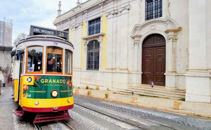 Lisbon: Private Walking Tour - Tour Overview