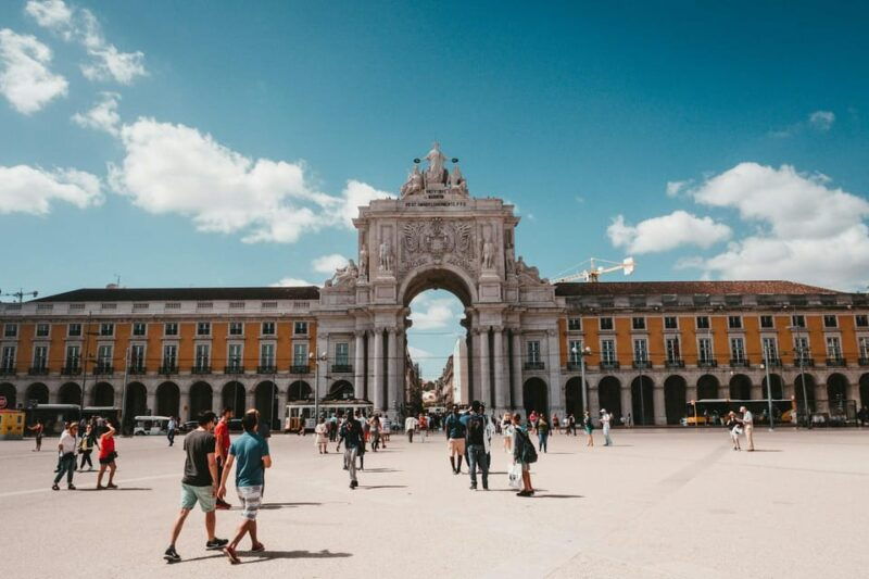 Lisbon: Private Walking Tour with a Local Guide - What to Expect During the Tour