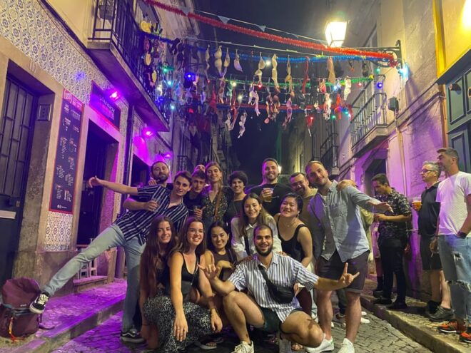 Lisbon Pub-Crawl: Unlimited Beer/Sangria and VIP Club Entry - Itinerary and Activities