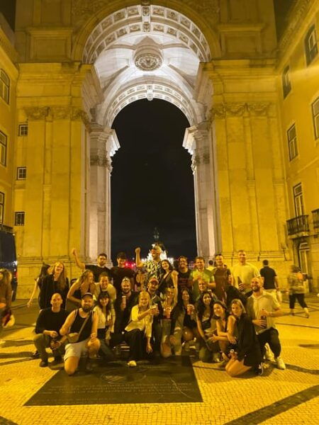 Lisbon: Pub Crawl With Unlimited Drinks and VIP Club Entry - Tips for a Great Night