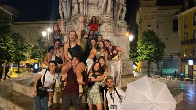 Lisbon: Pub Crawl With Unlimited Drinks With VIP Club Entry - Customer Reviews