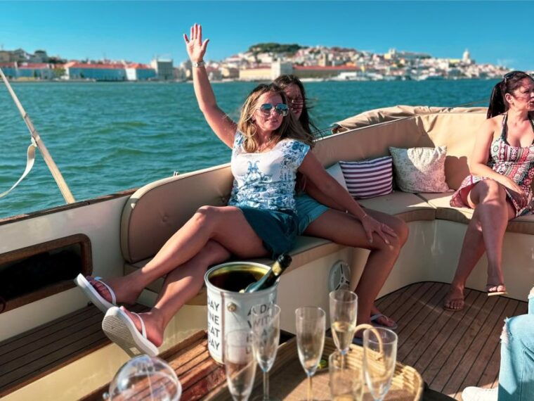 Lisbon: Relax in the Waves - Open Bar and Snacks at Sunset - Practical Details & Tips