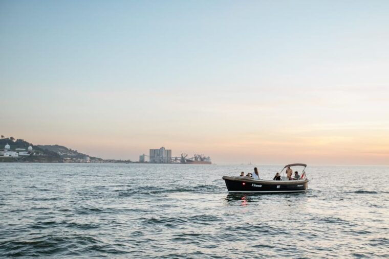 Lisbon: Relax in the Waves - Open Bar and Snacks at Sunset - Final Thoughts