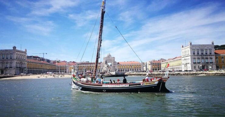 Lisbon: River Tagus Sightseeing Cruise in Traditional Vessel - Activity Details