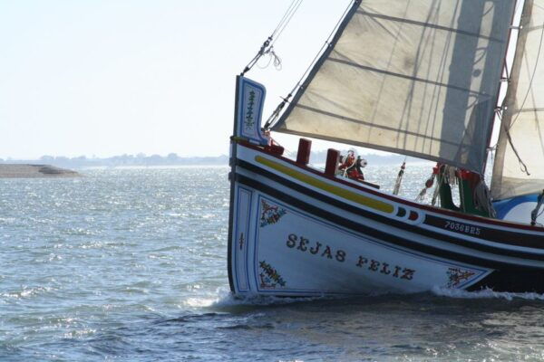 Lisbon: River Tagus Sightseeing Cruise in Traditional Vessel - Directions