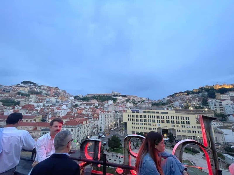 Lisbon : Rooftop Revelry: Sky Tour with 6 Rooftops & Drinks - Good To Know