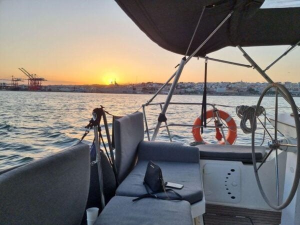 Lisbon: Sailboat City Cruise Tour W/ Drinks - Customer Review
