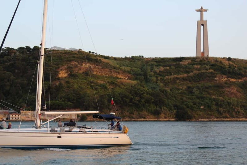 Lisbon: Sailing Boat Tour with Drinks - How to Make the Most of Your Experience