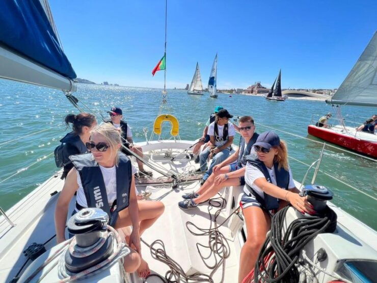 Lisbon: Sailing Sunset - Good To Know