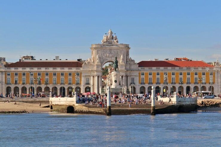Lisbon: Self-Guided Audio Tour in 5 Languages - Experience Lisbon at Your Own Pace