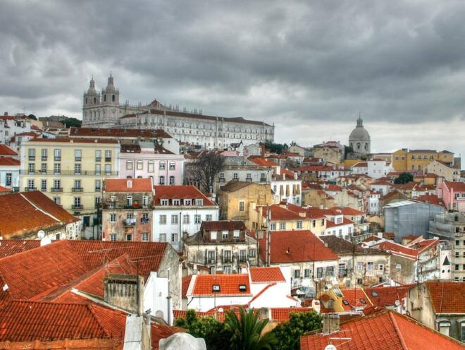 Lisbon: Self-Guided Audio Tour in 5 Languages - Essential Items to Bring