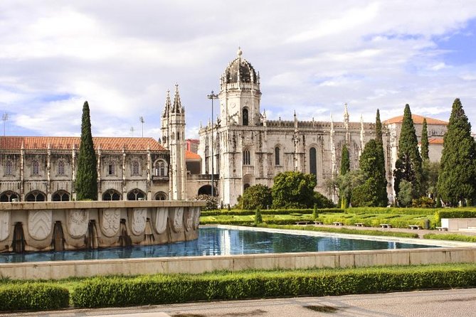 Lisbon Shore Excursion: Private Day Trip to Lisbon and Sintra - Pricing and Booking Details