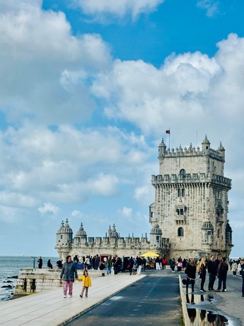 Lisbon: Sightseeing Belem Tour by Tuktuk - Inclusions