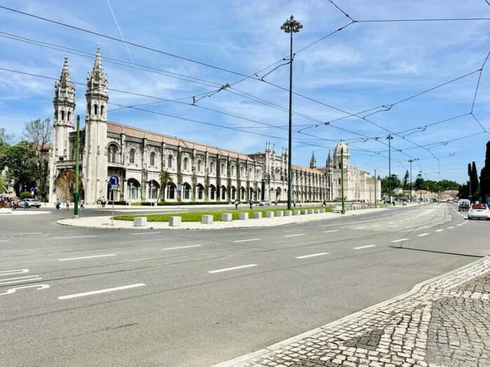Lisbon sightseeing Big OVERVIEW (4h) Tuk Tuk city Tour - Practical Tips for the Tour
