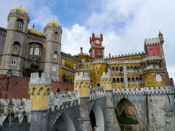Lisbon: Sintra, Cascais and Estoril Private Day Tour - Experience Highlights