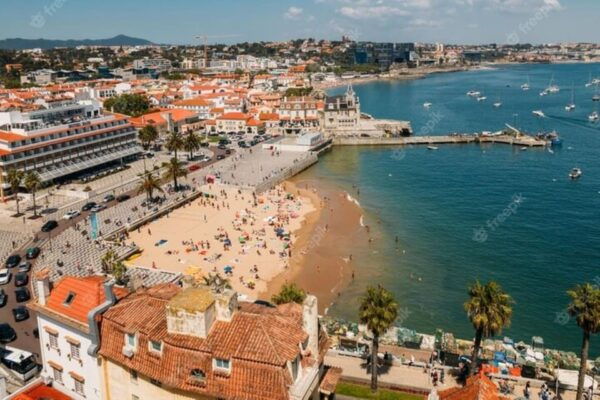 Lisbon: Sintra (Monuments), Cape Roca, Cascais. Private Transport - Visiting Quinta Da Regaleira