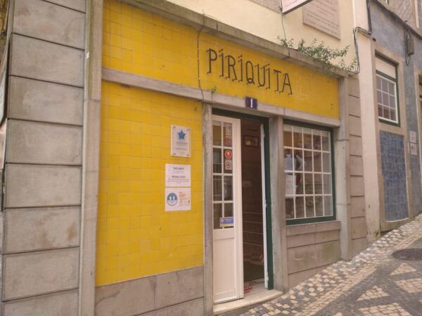 Lisbon: Sintra (Monuments), Cape Roca, Cascais. Private Transport - Exploring Pena Palace and Moorish Castle