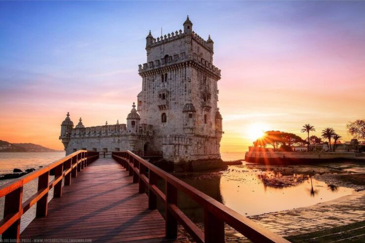 Lisbon: Sintra Palaces, Cascais Bay, and Estoril Tour - Sintras Historic Landmarks