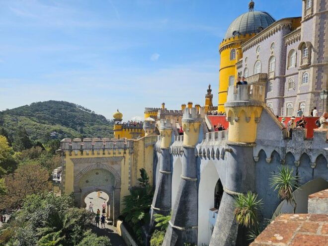 Lisbon: Sintra, Pena, Cabo Da Roca Coast & Cascais Day Trip - Charming Cascais: A Coastal Town