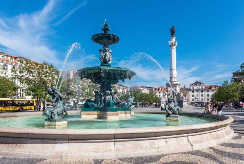 Lisbon: Sintra, Pena Palace, Belém, Cascais Small Group Tour - Good To Know