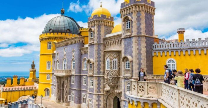 Lisbon: Sintra, Pena Palace, Cabo Roca Coast & Cascais Tour - FAQ