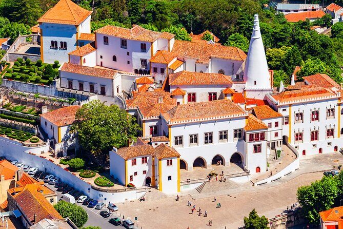 Lisbon: Sintra, Pena Palace, Cascais & Cabo Small Group Day Tour - FAQs