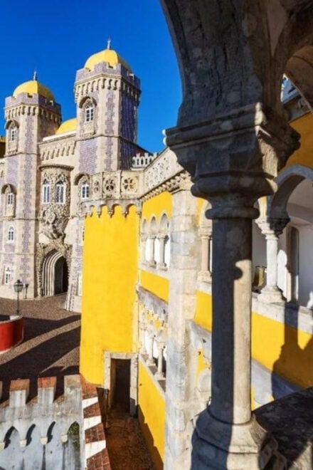 Lisbon: Sintra, Pena Palace, Moorish Castle, Qta. Regaleira - Tour Duration and Pricing