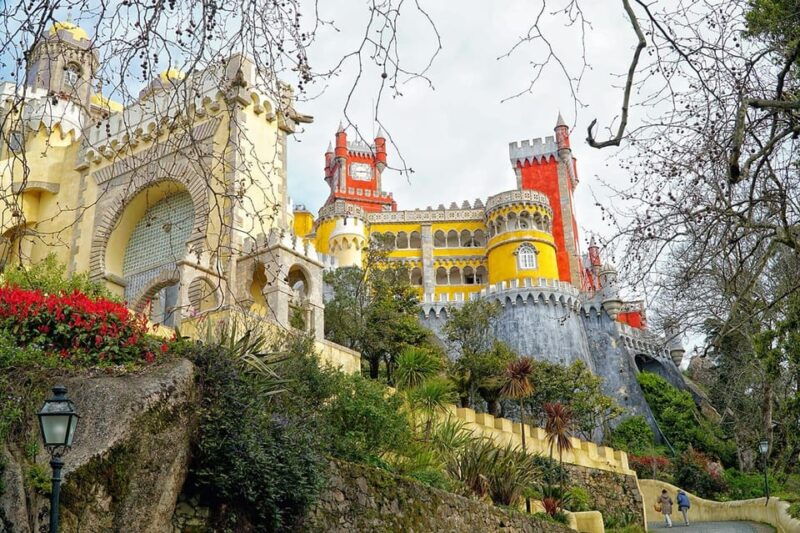 Lisbon: Sintra, Pena Palace, Quinta Regaleira, Cabo da Roca - The Experience: Pros and Cons