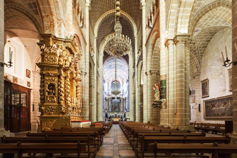 Lisbon: Small-group Évora Historical and Alentejo Wine Tour - FAQ