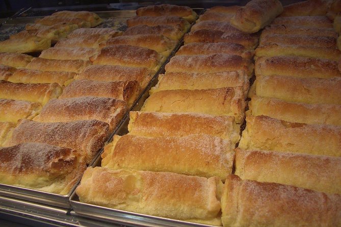 Lisbon Small-Group Full-Day Sintra Tour - Exploring Cascais