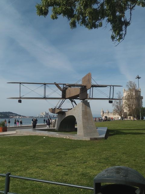 Lisbon Small Group Tour: the City of 7 Hills + King Crist - Transportation and Cultural Insights