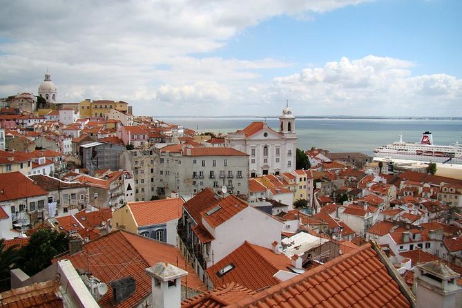 Lisbon Small-Group Walking Tour - Itinerary Highlights