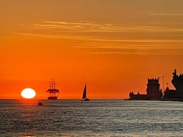 Lisbon Speedboat Sunset With Monuments Sightseeing - The Sum Up