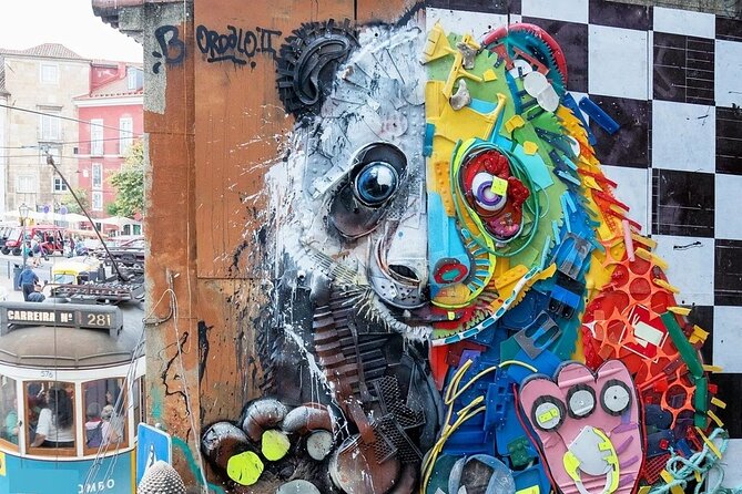 Lisbon Street Art - Private Guided Tour in a Electric Tuk Tuk - Tour Highlights