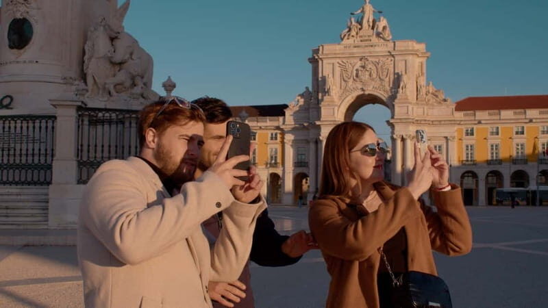 Lisbon: Sunrise Walking Tour Before the Crowds - What’s Included and Practical Details