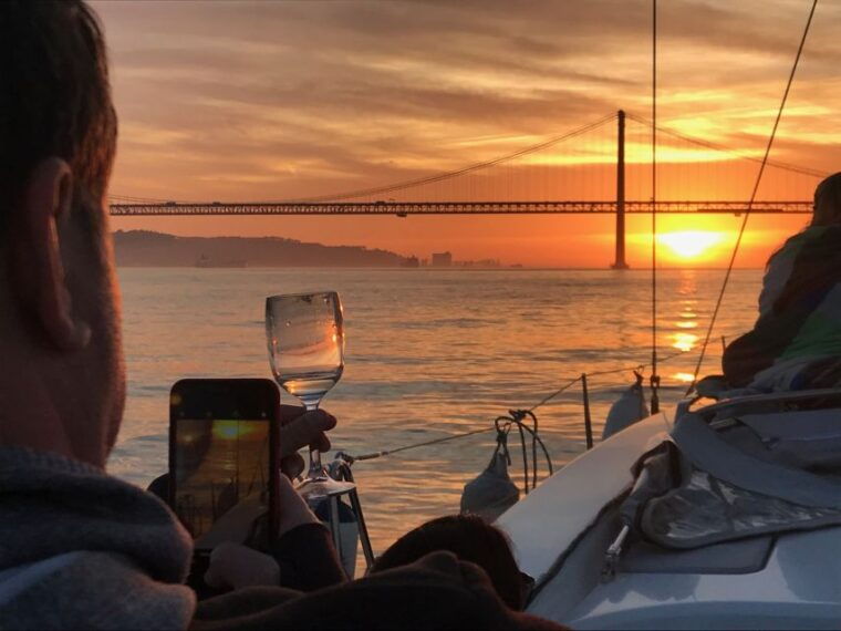 Lisbon: Sunset and Wine Luxury Catamaran Cruise - The Experience of the Crew and Service