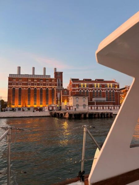 Lisbon: Sunset Boat Cruise Tour With Drinks - The Sum Up