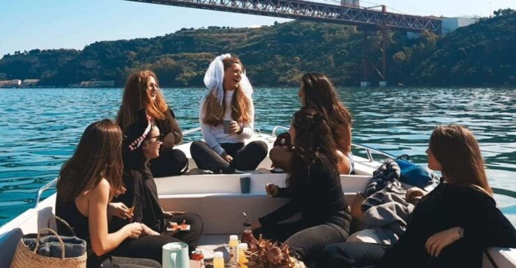 Lisbon: Sunset Boat Tour With Snacks & Drinks - Booking Details