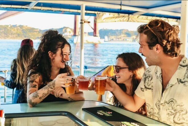Lisbon: Sunset Catamaran- Music, a Drink & Christmas Lights - Review Summary