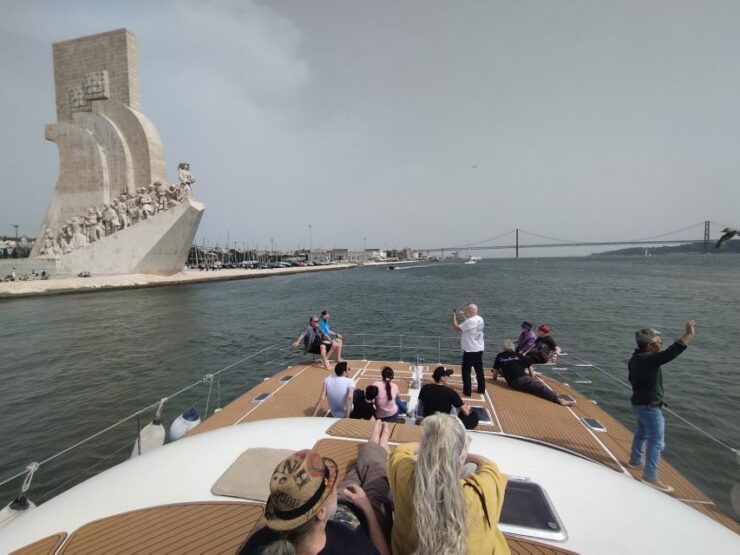 Lisbon: Sunset Catamaran Tour & Wine + Custard Tart - Good To Know