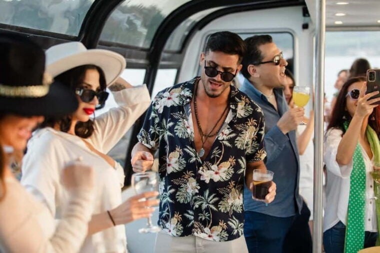 Lisbon: Sunset/Night Boat Party with Open Bar, Snacks & DJ - The Sum Up