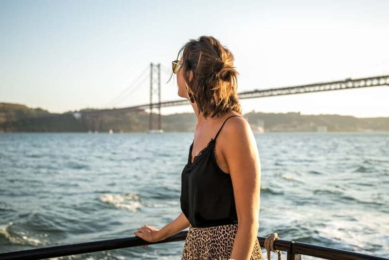 Lisbon: Sunset River Cruise With Drink & Snack - FAQ