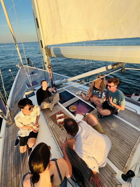 Lisbon: Sunset Sailing Cruise on a 47-Foot Sailboat - Experience Description