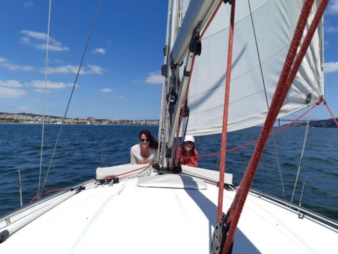 Lisbon: Sunset Sailing Tour in Tagus River | Private - Meeting Point Information