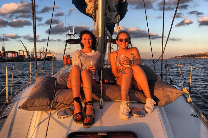 Lisbon Sunset Sailing Tour With White or Rosé Wine and Snacks - Cancellation Policy